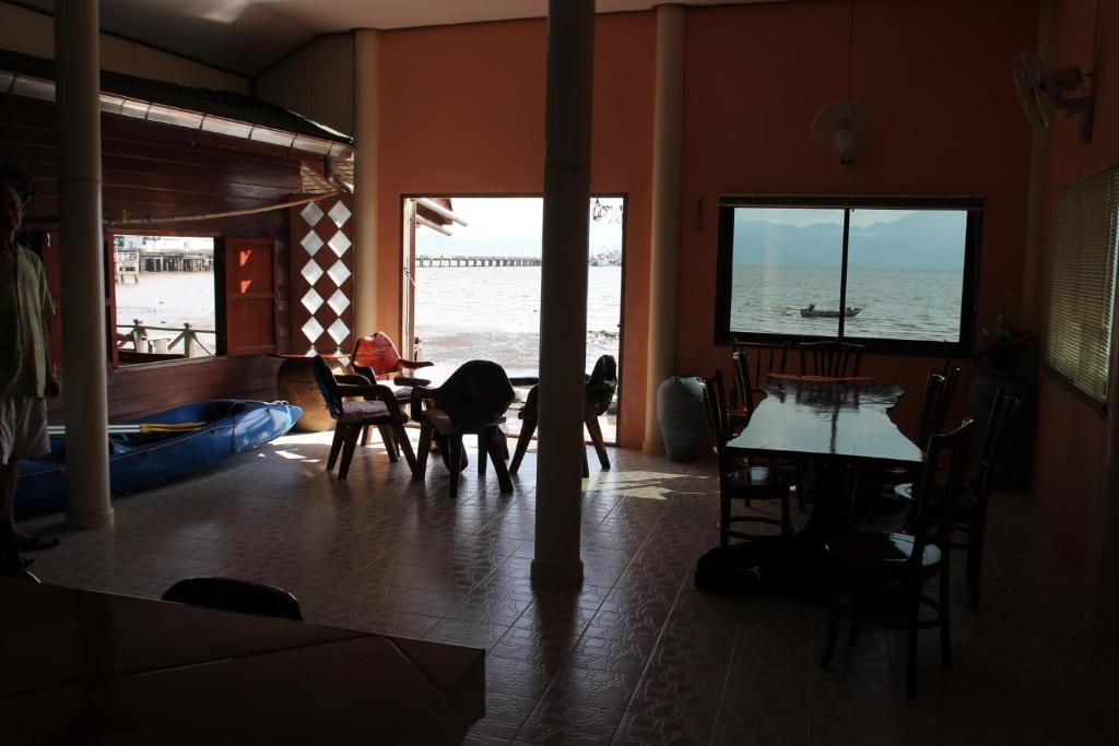 Laem Ngop Ban Sulada Guest House מראה חיצוני תמונה